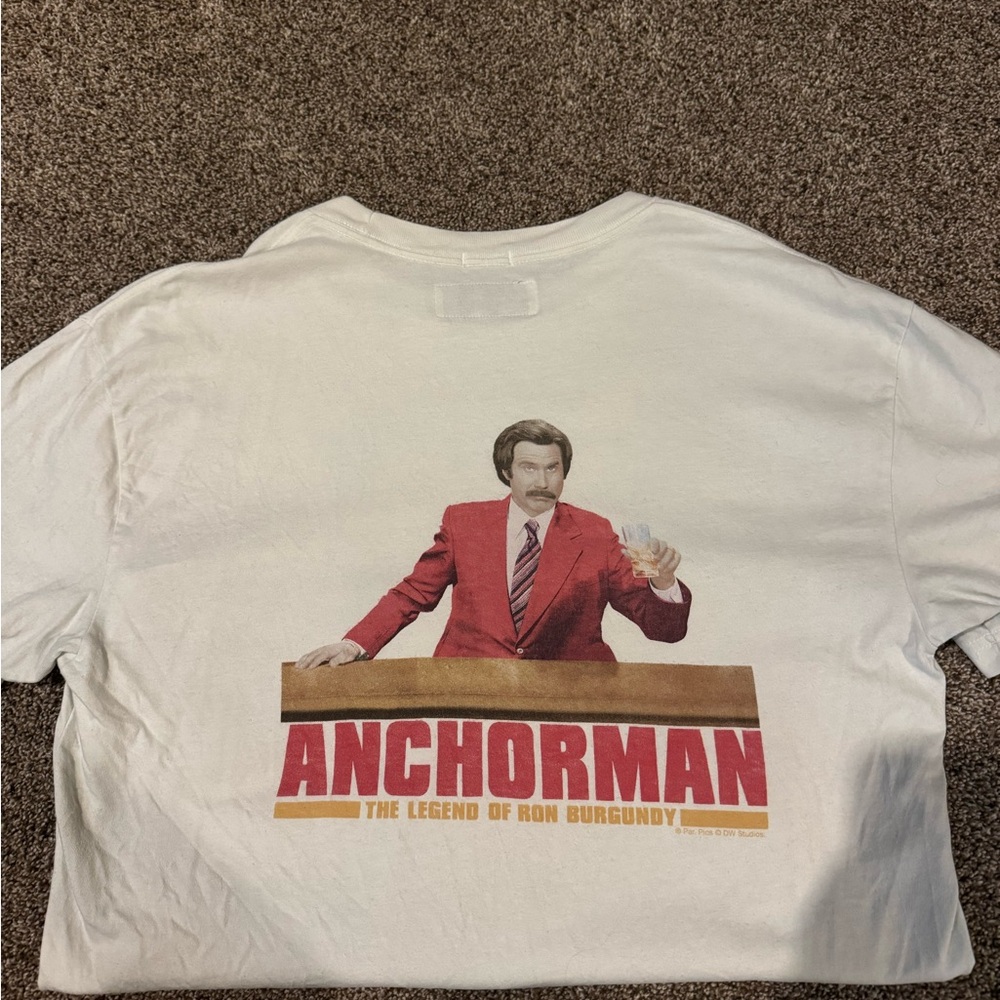 Abercrombie & Fitch Anchorman White Graphic T-Shirt